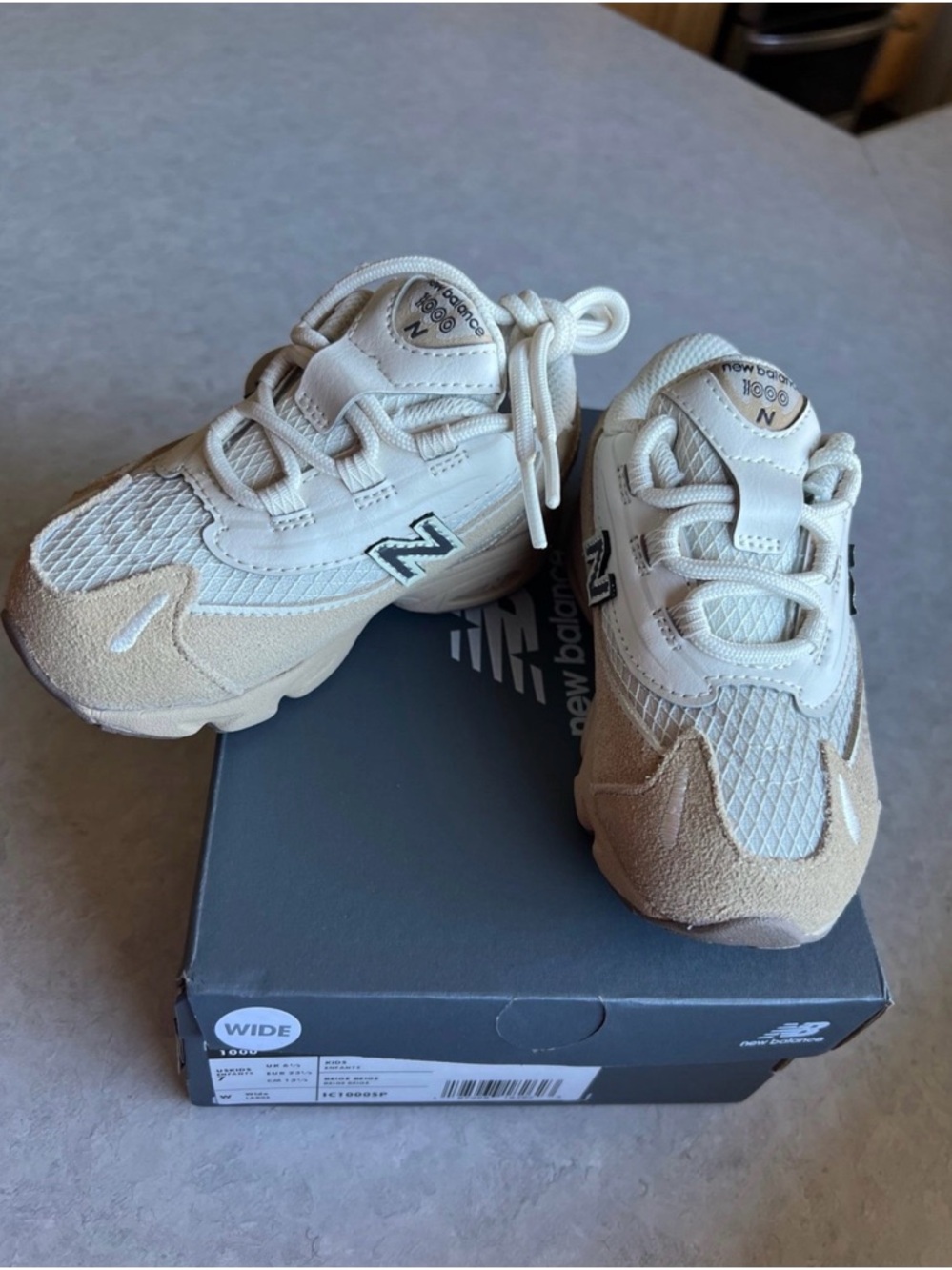 New Balance toddler Cream & White 906 Athletic Sneakers